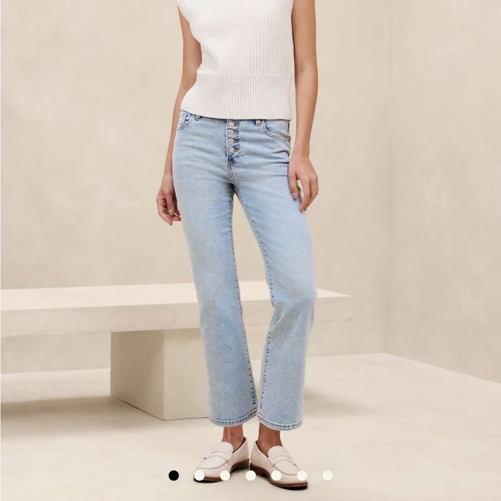 High-Rise Bootcut Cropped Jean